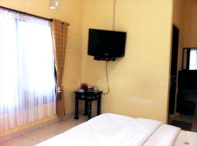 Transit Inn Senggigi Mangsit Pokój zdjęcie